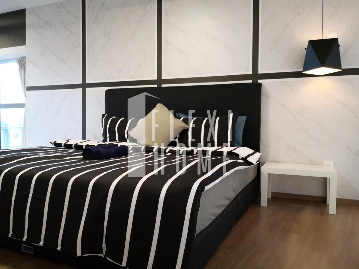 Apartment Pinnacle Pj, Romantic View, 1-4 Guests Designed Duplex By Flexihome-my *