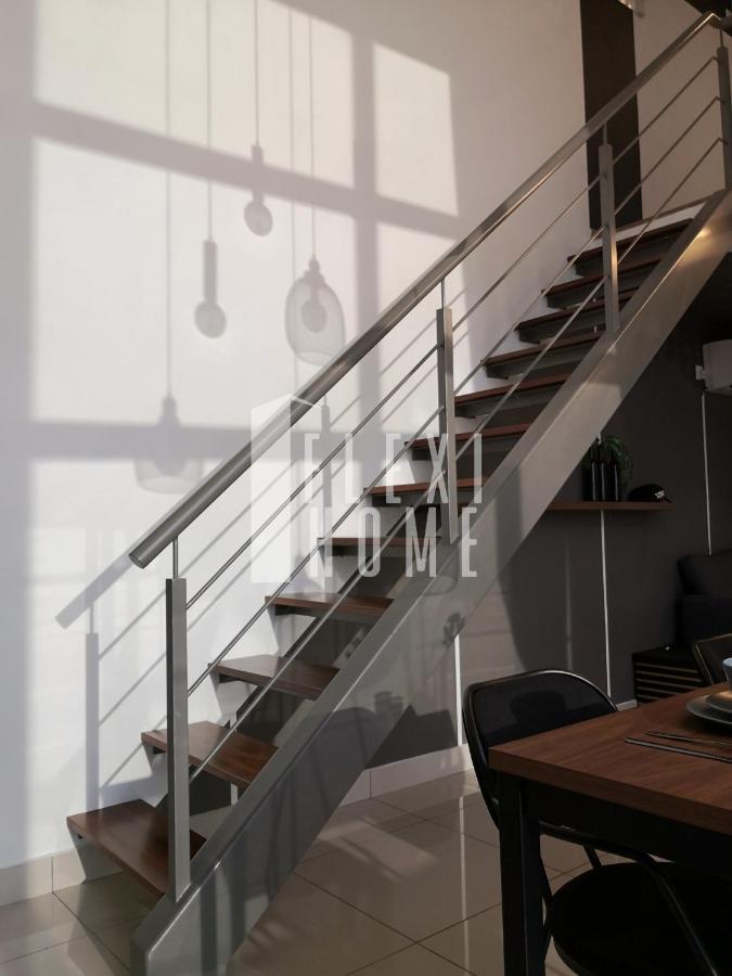 Pinnacle Pj, Romantic View, 1-4 Guests Designed Duplex By Flexihome-my *