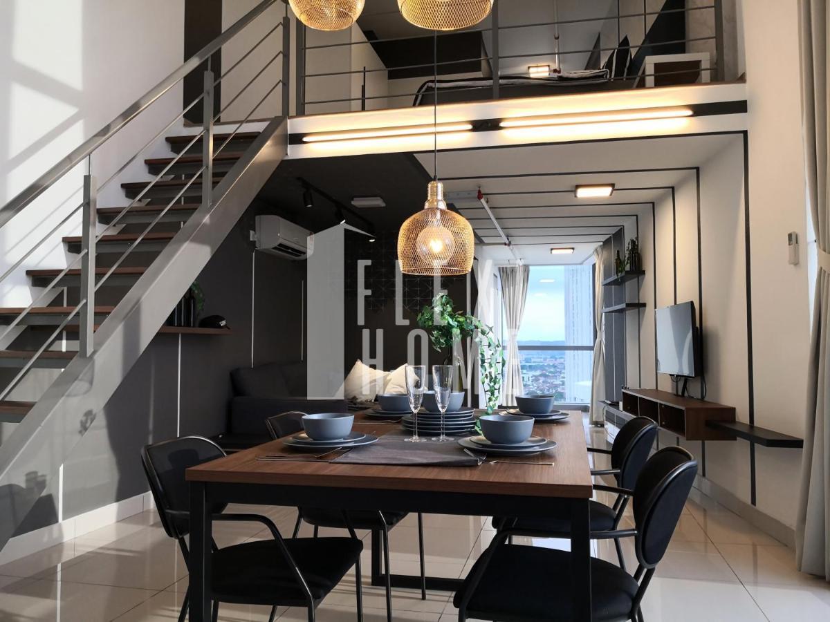 Apartment Pinnacle Pj, Romantic View, 1-4 Guests Designed Duplex By Flexihome-my
