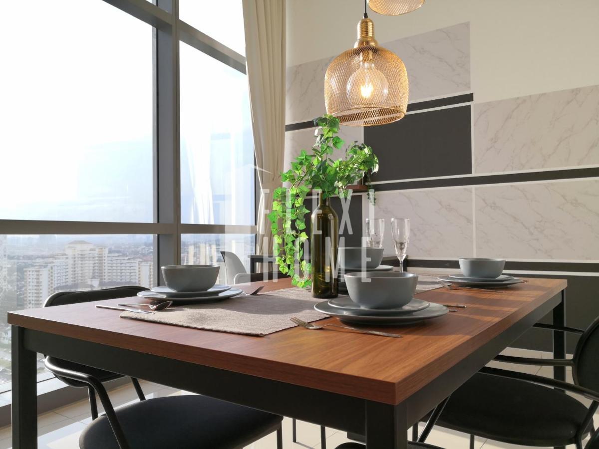 Apartment Pinnacle Pj, Romantic View, 1-4 Guests Designed Duplex By Flexihome-my *