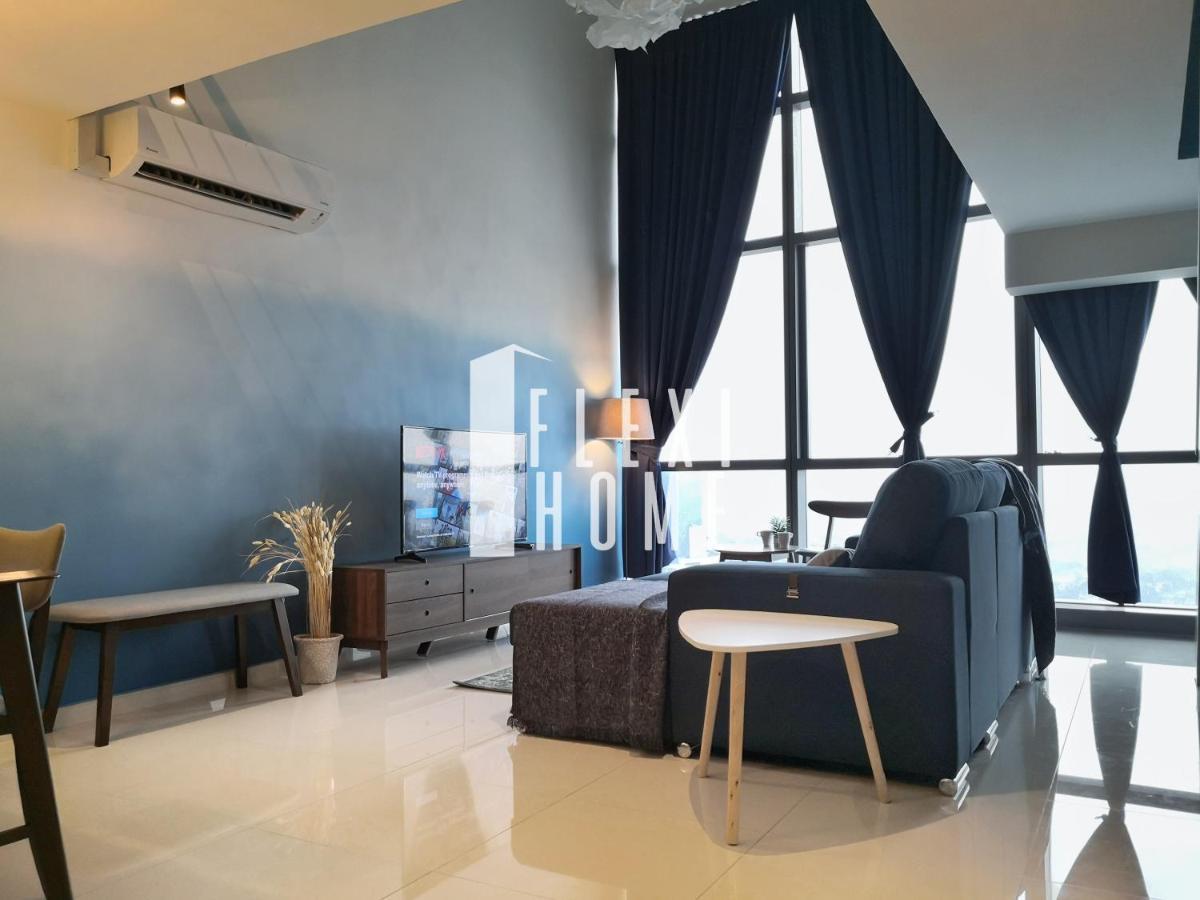 Pinnacle Pj, Romantic View, 1-4 Guests Designed Duplex By Flexihome-my * Petaling Jaya