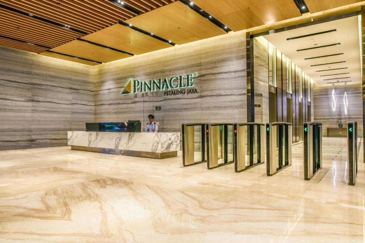Apartment Pinnacle Pj, Romantic View, 1-4 Guests Designed Duplex By Flexihome-my Petaling Jaya
